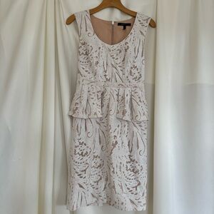 BCBGMAXAZRIA WHITE ATNA LACE PEPLUM COCKTAIL DRESS SIZE 4